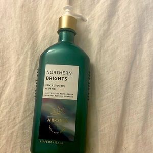 Bath & Body Works Aromatherapy Lotion Eucalyptus & Pine Northern Brights NEW
